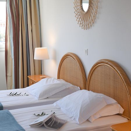 Hotel Le Tilbury ปอร์โต-เวคคีโอ ภายนอก รูปภาพ