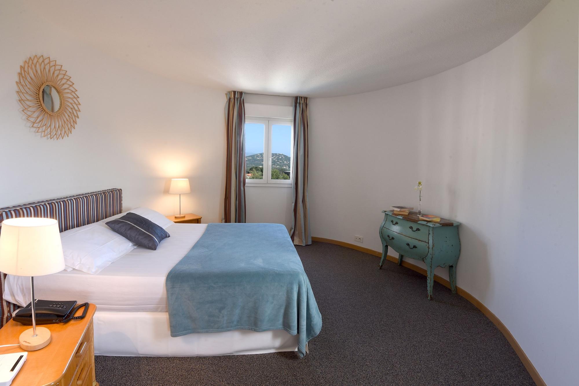Hotel Le Tilbury ปอร์โต-เวคคีโอ ภายนอก รูปภาพ