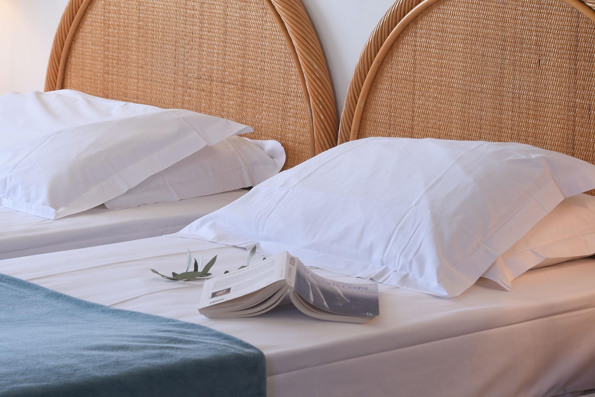 Hotel Le Tilbury ปอร์โต-เวคคีโอ ภายนอก รูปภาพ