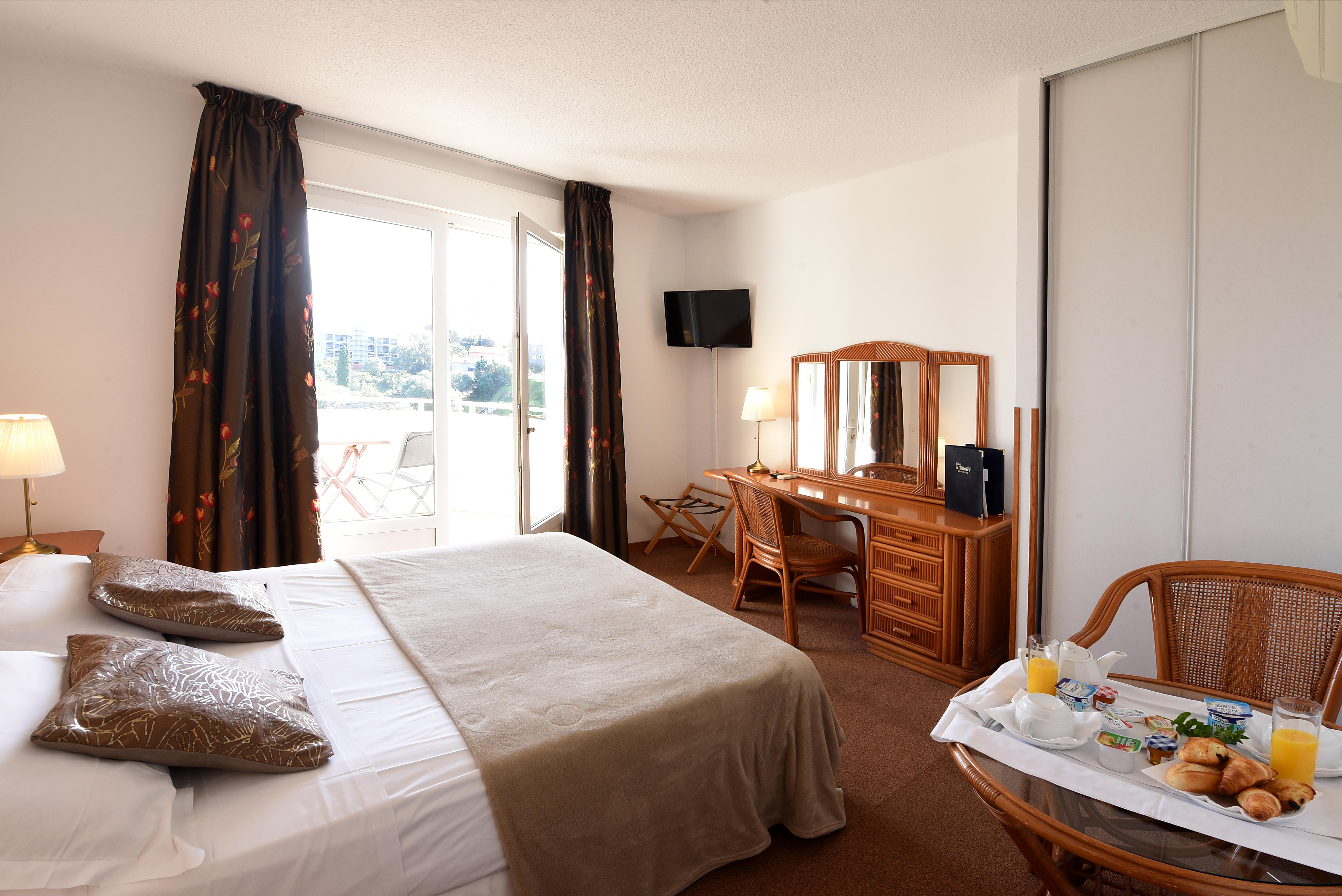 Hotel Le Tilbury ปอร์โต-เวคคีโอ ภายนอก รูปภาพ