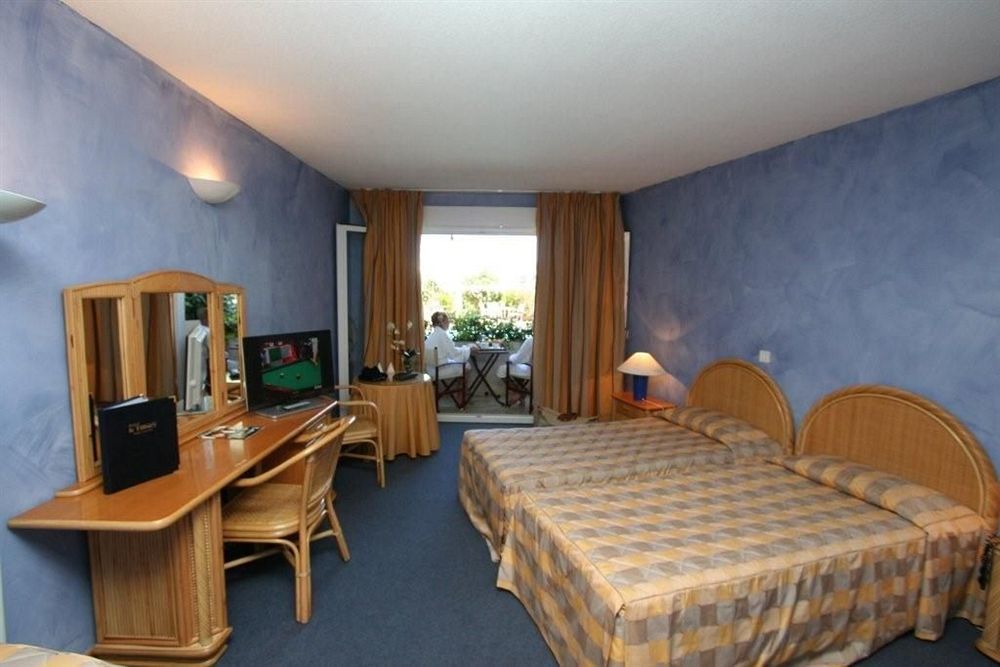 Hotel Le Tilbury ปอร์โต-เวคคีโอ ภายนอก รูปภาพ